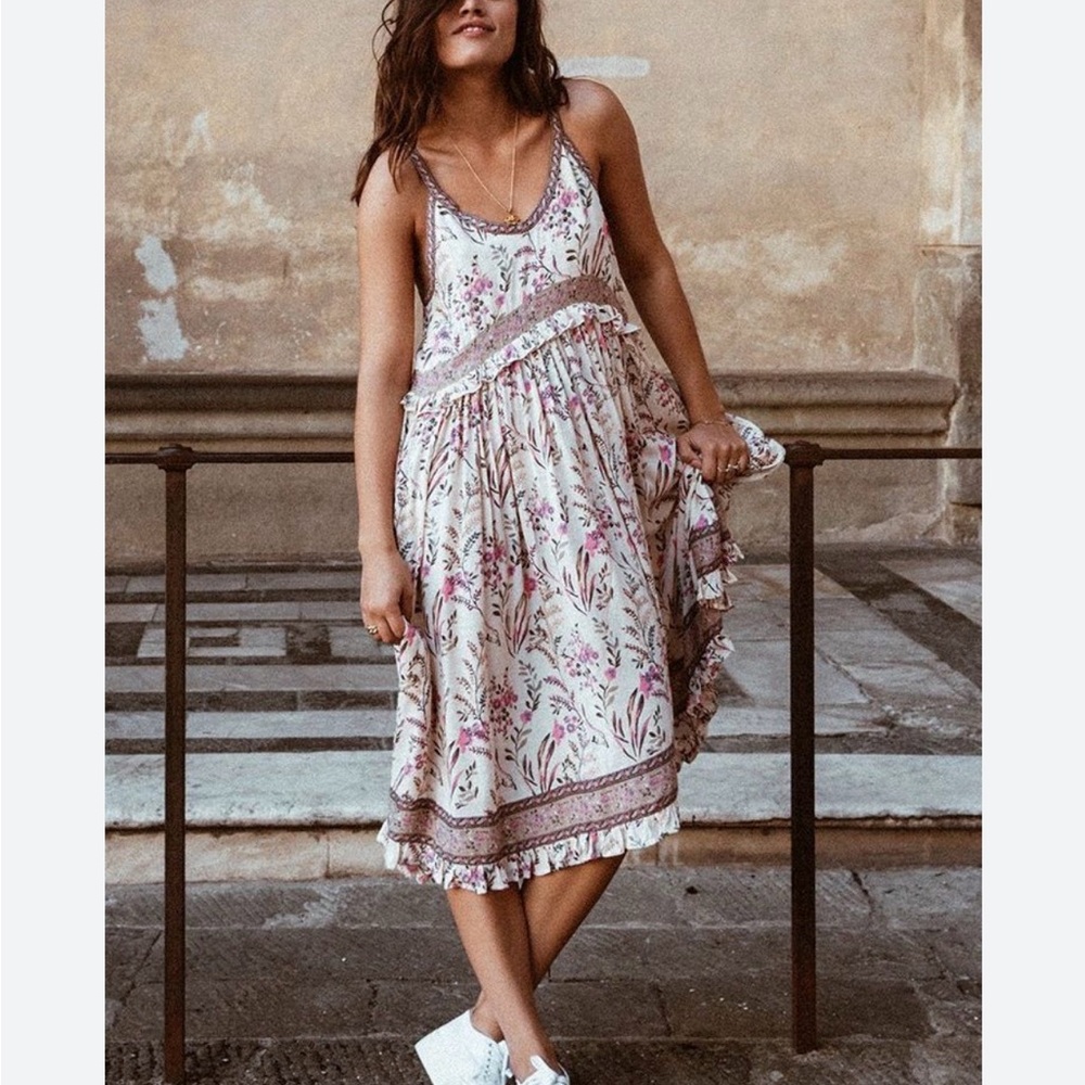 Misslook Garden Party Strappy Midi Dress in Strawberries and Cream large